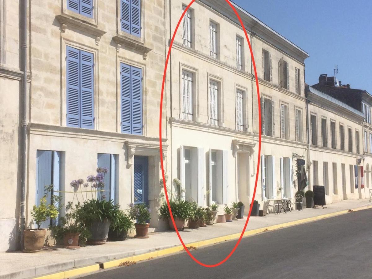 La Maison Du Port Mortagne-sur-Gironde Eksteriør billede