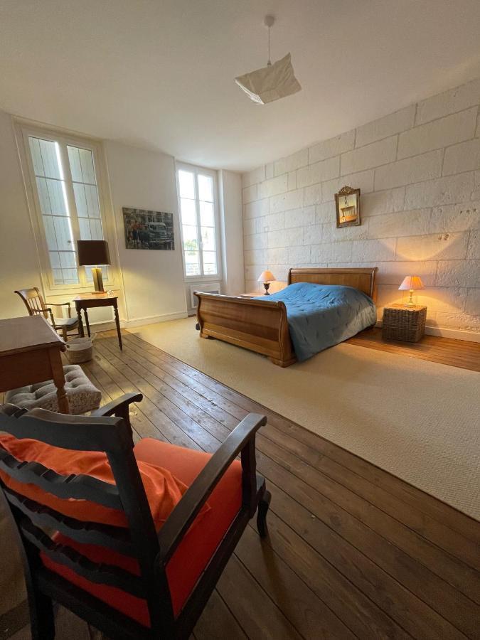 La Maison Du Port Mortagne-sur-Gironde Eksteriør billede