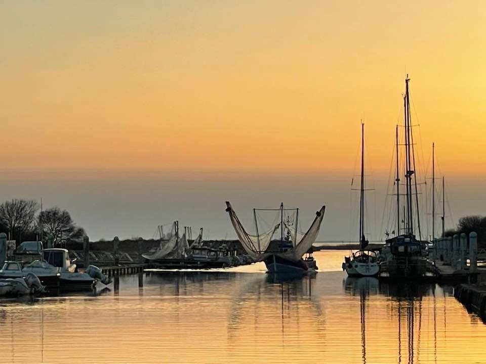 La Maison Du Port Mortagne-sur-Gironde Eksteriør billede